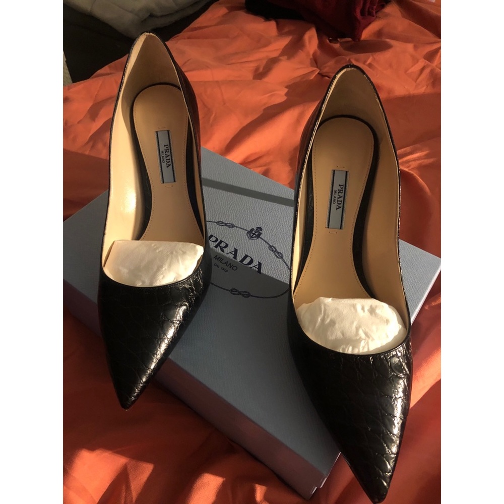 Authentic brand new Prada heels